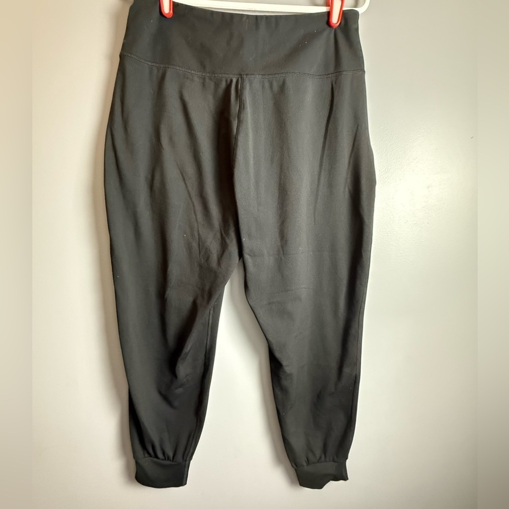 YOGALICIOUS Nola Crossover Waist Pocket Joggers Womens Sz L 26" Inseam